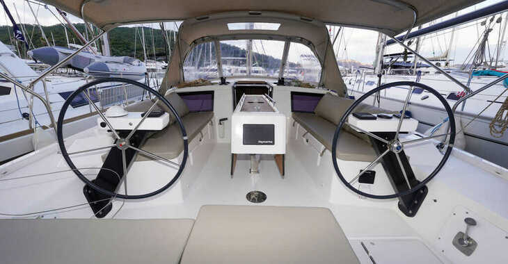 Louer voilier à Marmaris Yacht Marina - Dufour 390