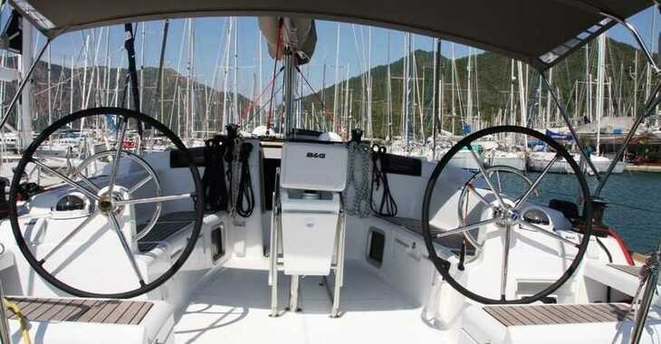 Rent a sailboat in Marmaris Yacht Marina - Sun Odyssey 439