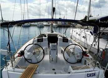 Rent a sailboat in Marina Drage - Sun Odyssey 389