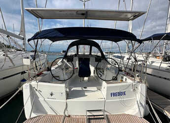 Chartern Sie segelboot in Marina Drage - Sun Odyssey 389