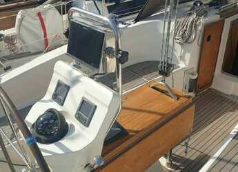 Rent a sailboat in Contra Muelle Mollet - Bavaria 32 Cruiser