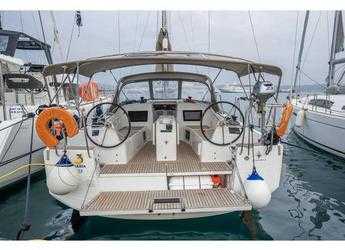 Chartern Sie segelboot in Naousa Marina - Sun Odyssey 410