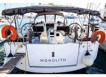 Rent a sailboat in Naousa Marina - Sun Odyssey 440