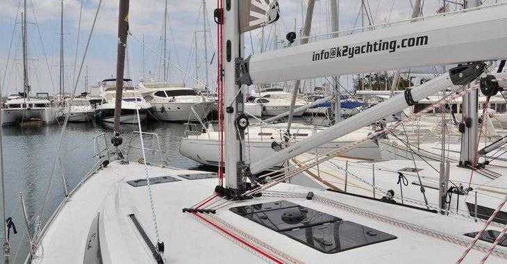 Rent a sailboat in Mykonos Marina - Bavaria 46 Cruiser