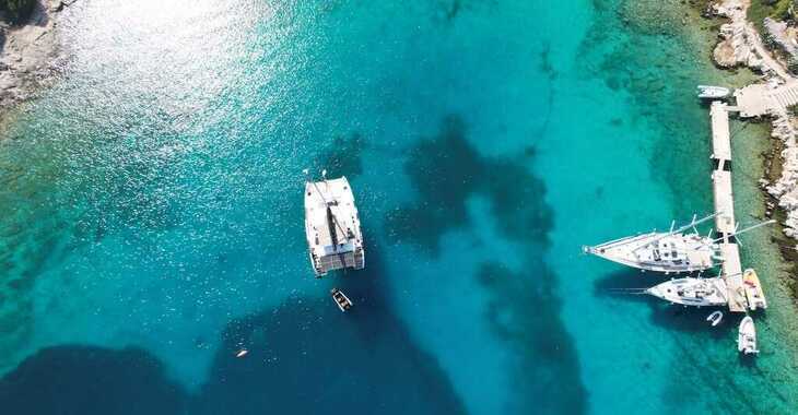 Chartern Sie katamaran in Marine Pirovac - Lagoon 450  Fly