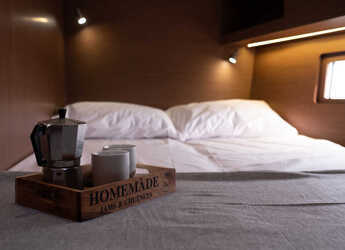 Rent a sailboat in Nidri Marine - Oceanis 51.1