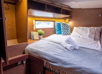 Rent a sailboat in Nidri Marine - Oceanis 51.1