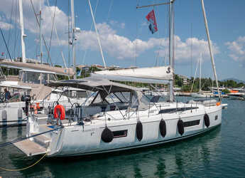 Rent a sailboat in Nidri Marine - Oceanis 51.1