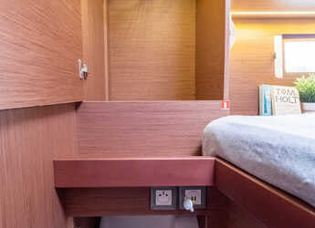 Rent a sailboat in Nidri Marine - Oceanis 51.1