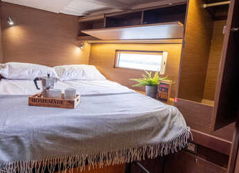 Rent a sailboat in Nidri Marine - Oceanis 51.1