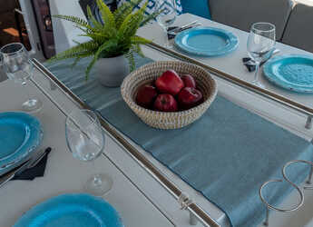 Rent a sailboat in Nidri Marine - Oceanis 51.1