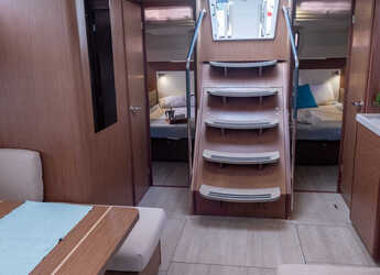 Rent a sailboat in Nidri Marine - Oceanis 51.1