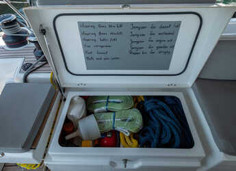 Rent a sailboat in Nidri Marine - Oceanis 51.1