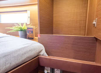 Rent a sailboat in Nidri Marine - Oceanis 51.1