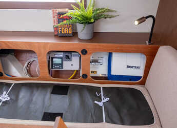 Rent a sailboat in Nidri Marine - Oceanis 51.1