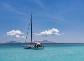 Rent a sailboat in Nidri Marine - Oceanis 51.1