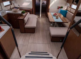 Rent a sailboat in Nidri Marine - Oceanis 51.1