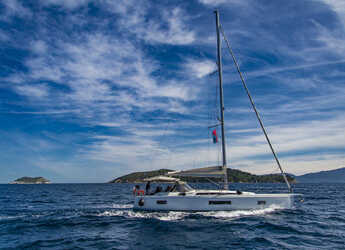 Rent a sailboat in Nidri Marine - Oceanis 51.1