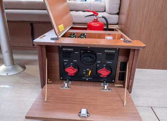 Rent a sailboat in Nidri Marine - Oceanis 51.1