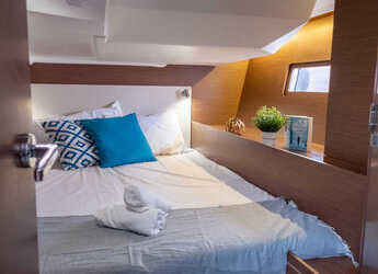 Rent a sailboat in Nidri Marine - Oceanis 51.1