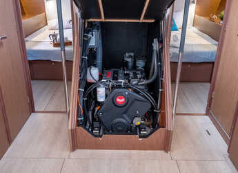 Rent a sailboat in Nidri Marine - Oceanis 51.1