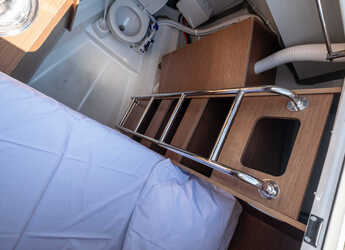 Rent a sailboat in Nidri Marine - Oceanis 51.1