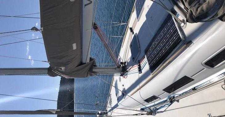 Rent a sailboat in Trget Port - Dufour 44