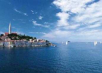 Rent a catamaran in Agana Marina - Lagoon 450 Fly