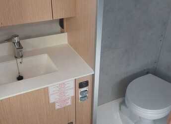 Rent a sailboat in Muelle de la lonja - Bavaria C42