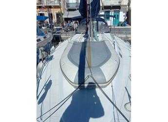 Rent a sailboat in Poros Marina - Harmony 47