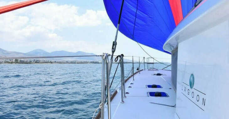 Louer catamaran à Alimos Marina - Lagoon 450  Flybridge