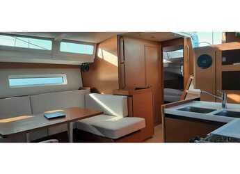 Rent a sailboat in Chania - Sun Odyssey 490