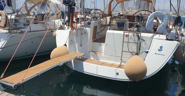 Rent a sailboat in Alimos Marina - Oceanis 46