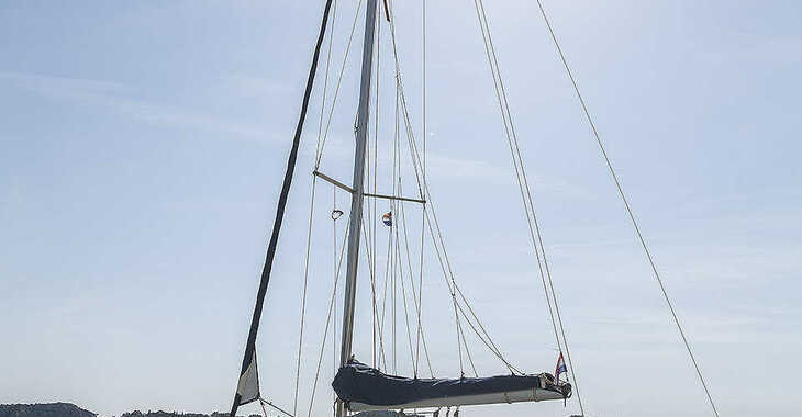 Rent a sailboat in ACI Marina Skradin  - Oceanis 40