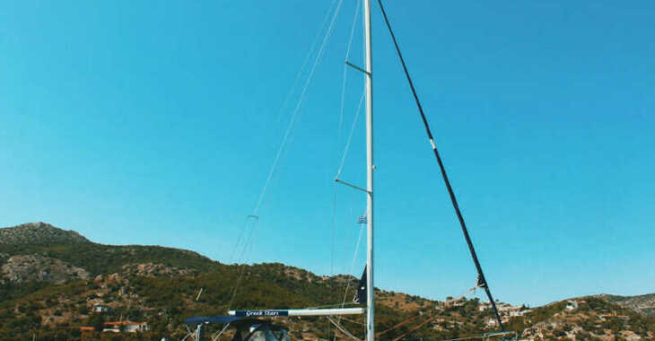 Rent a sailboat in Marina Delta Kallithea - Cyclades 43.4