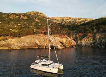 Rent a catamaran in Club Naútico de Sant Antoni de Pormany - Lagoon 450 Fly
