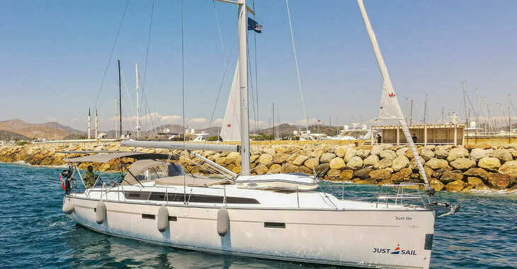 Rent a sailboat in D-marin Turgutreis - Bavaria Cruiser 46