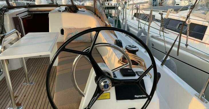 Rent a sailboat in D-marin Turgutreis - Sun Odyssey 380