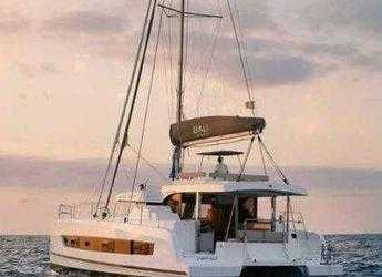 Rent a catamaran in Marina di Portorosa - Bali CatSpace