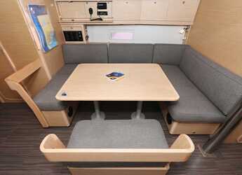 Louer voilier à Sangulin Marina - Dufour 430