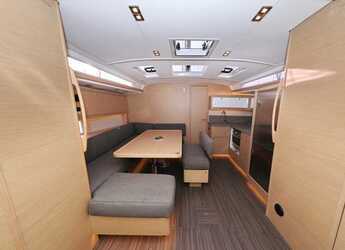 Noleggiare sailboat in Marina Sukosan (D-Marin Dalmacija) - Dufour 470 - 4 cab.