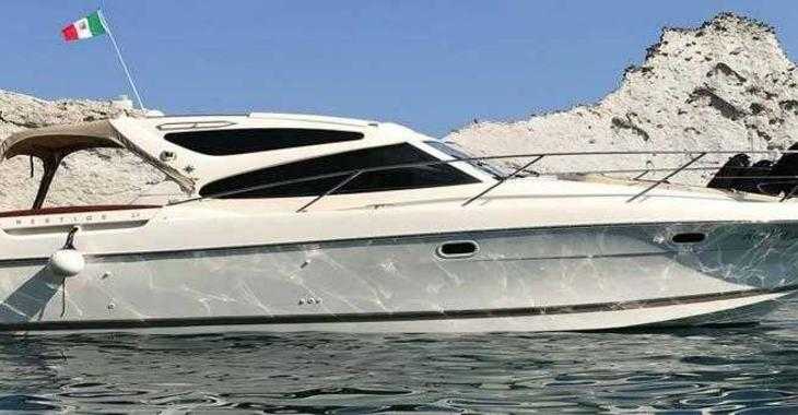 Rent a motorboat in Marina di Nettuno - Prestige 34