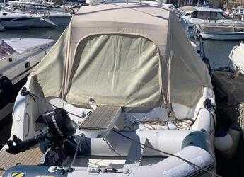 Rent a motorboat in Marina di Nettuno - Prestige 34