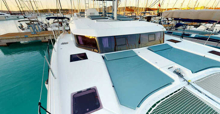 Chartern Sie katamaran in Marina di San Vicenzo - Dufour Catamaran 48 5c+5h