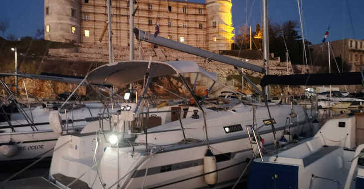 Louer voilier à Port Porto Re - Bavaria 36