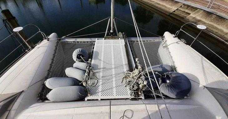 Rent a catamaran in Marina Benitses - Antigua 37