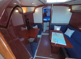 Rent a sailboat in Nikiti - Hanse 342