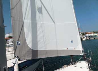 Rent a sailboat in Nikiti - Hanse 342