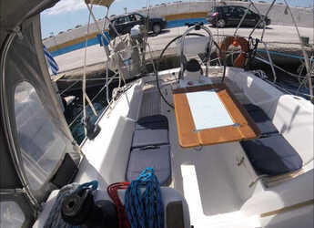 Rent a sailboat in Nikiti - Hanse 342