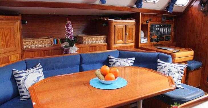 Chartern Sie segelboot in Marina Cala de Medici - Dufour 50